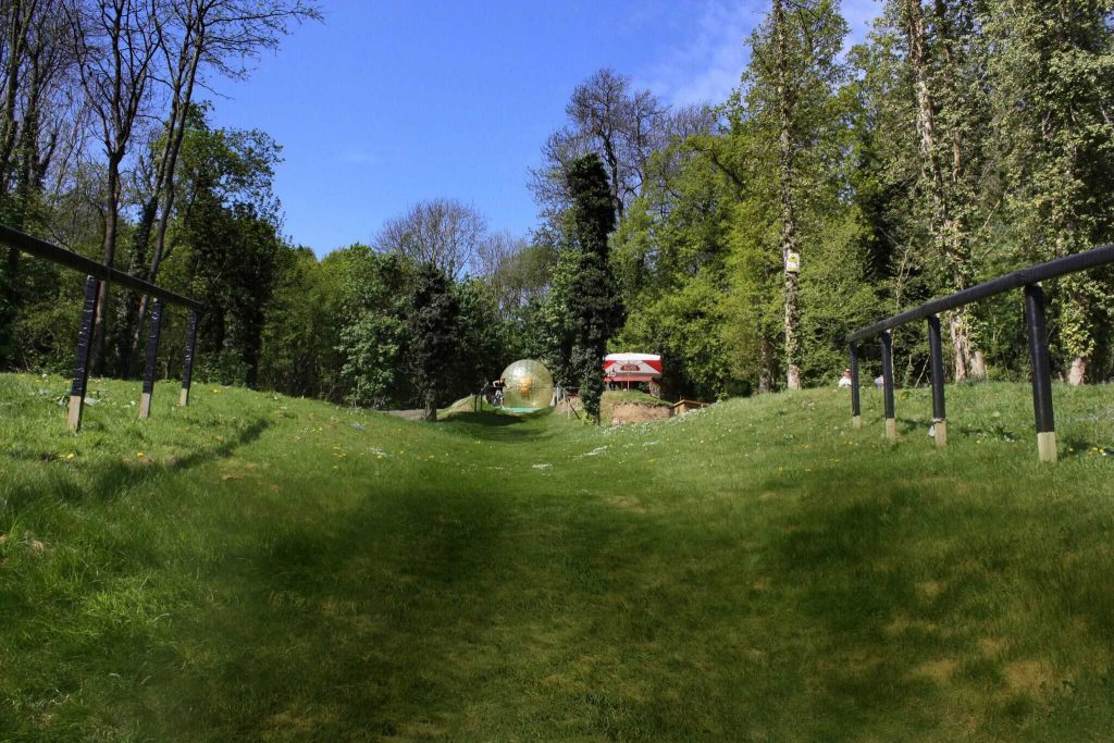 Go Zorbing London